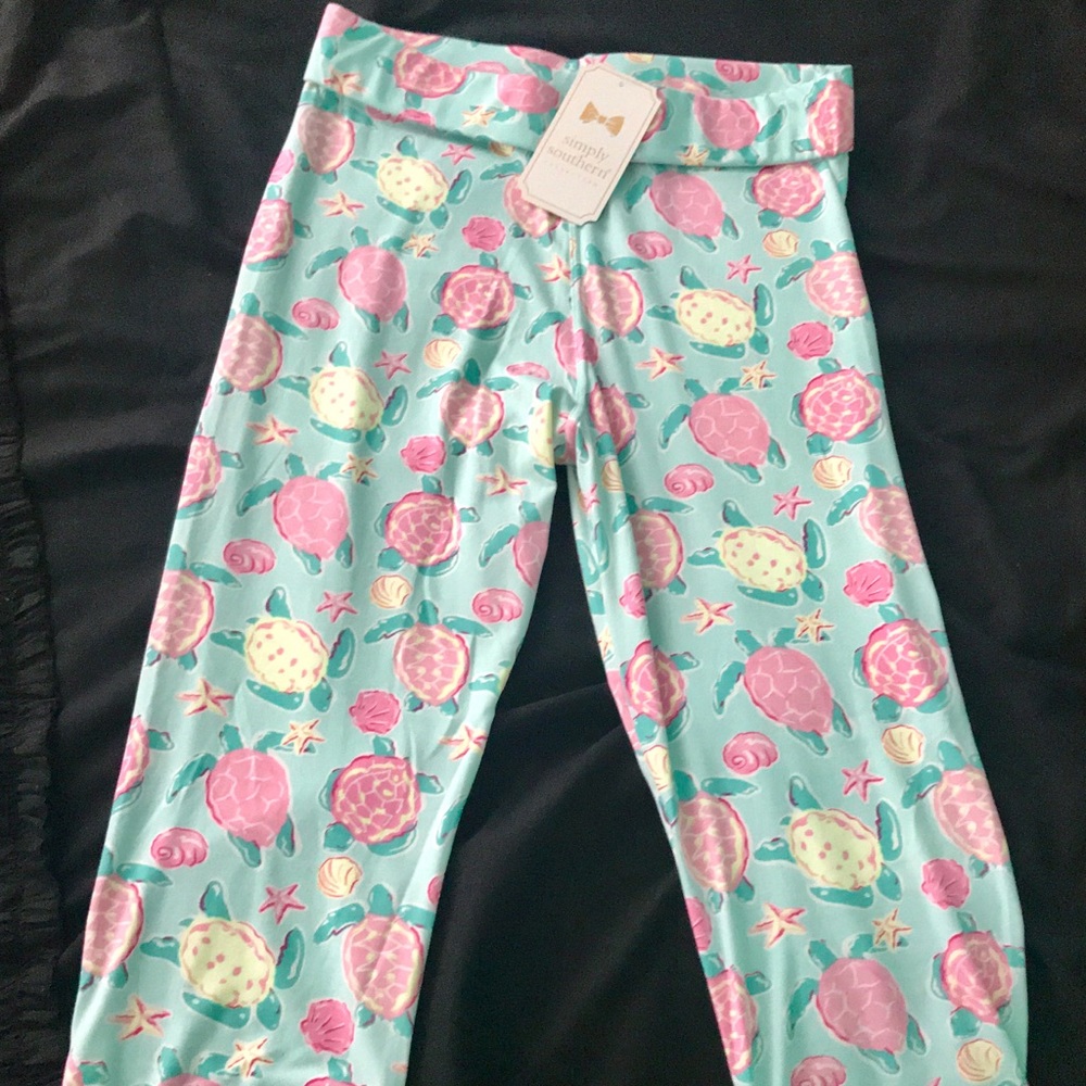 Sea turtle crop pants.